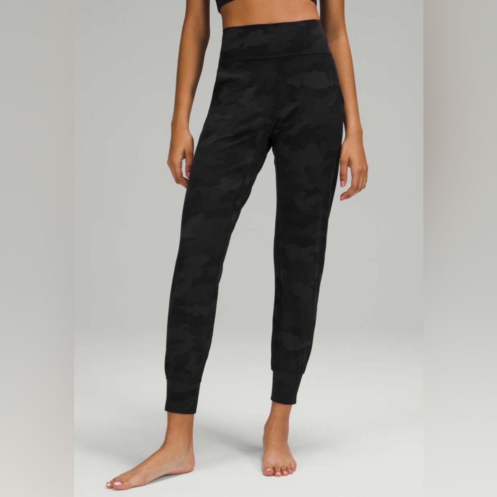 Lululemon Align Jogger *28”- Size 0